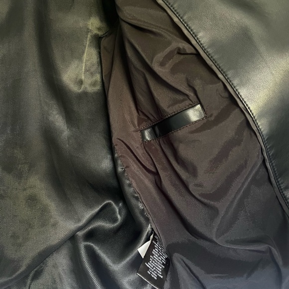 Sleek & Chic Faux Leather Moto Jacket - RW&CO, Size S - Picture 4 of 7